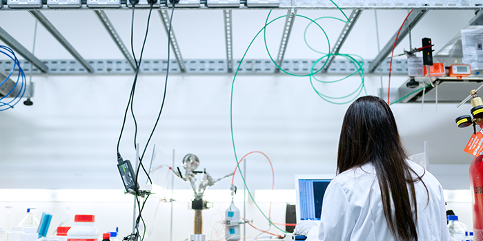 EmpWk2023_EventTiles_700x350px_MASTER_FILE_SCIENTIST Scientist at lab in white coat