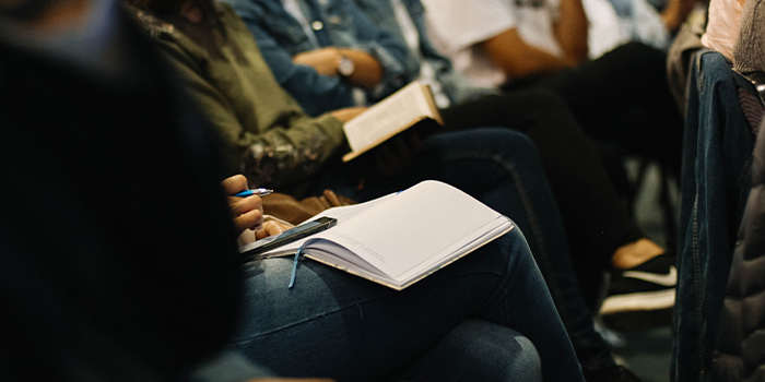 EmpWk2023_EventTiles_700x350px_MASTER_FILE_0009_sincerely-media-dGxOgeXAXm8-unsplash.png